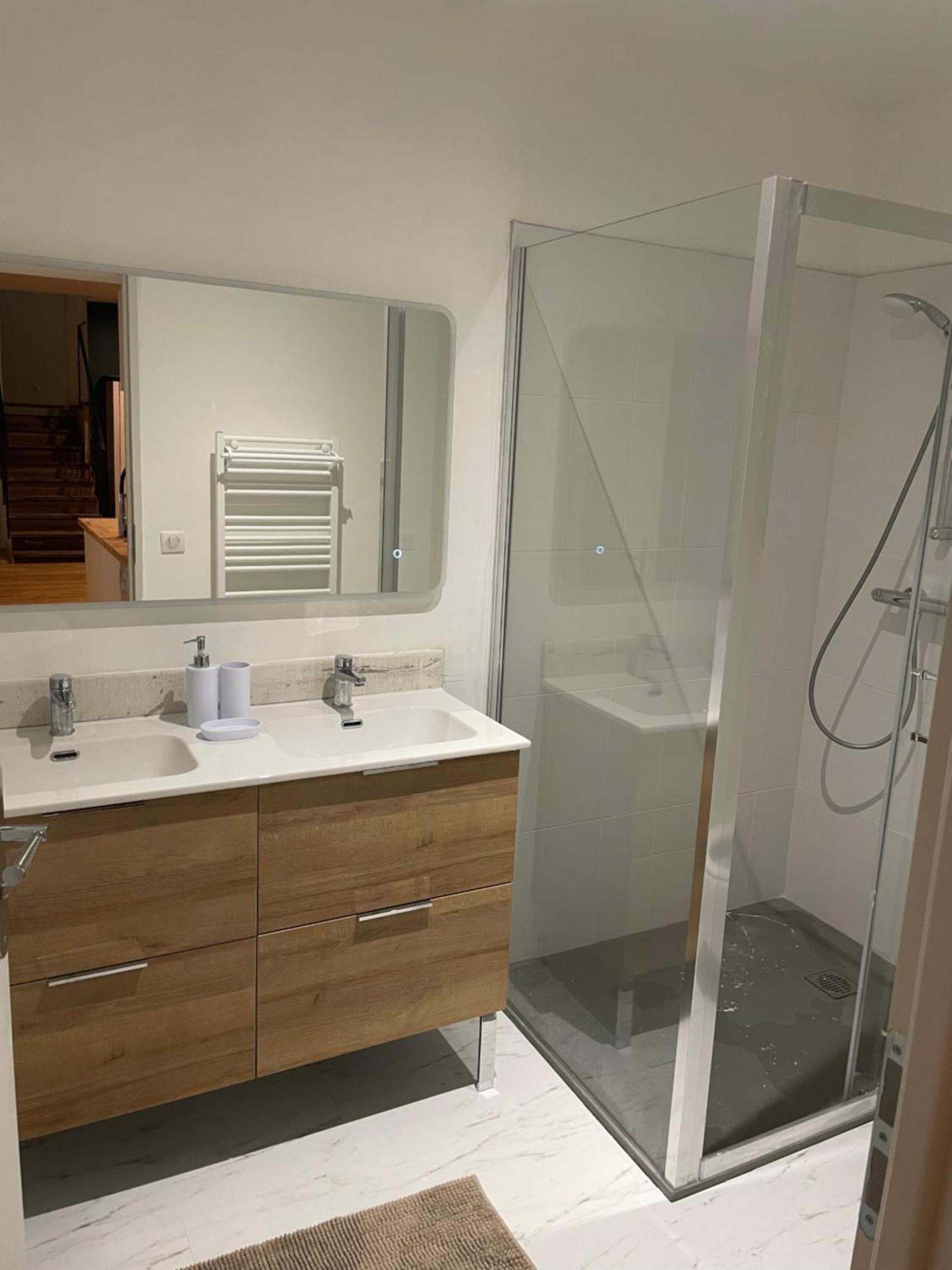 Apparemment Choucas Apartman Bagnères-de-Bigorre Kültér fotó